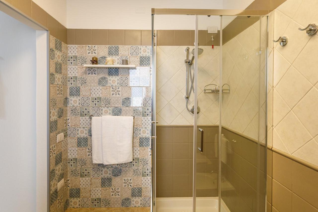 Hotel Domo Anna à Villasimius Extérieur photo