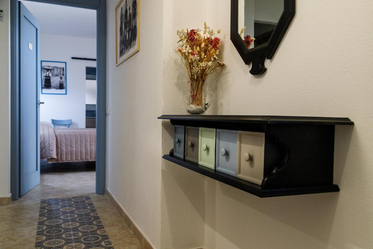 Hotel Domo Anna à Villasimius Extérieur photo
