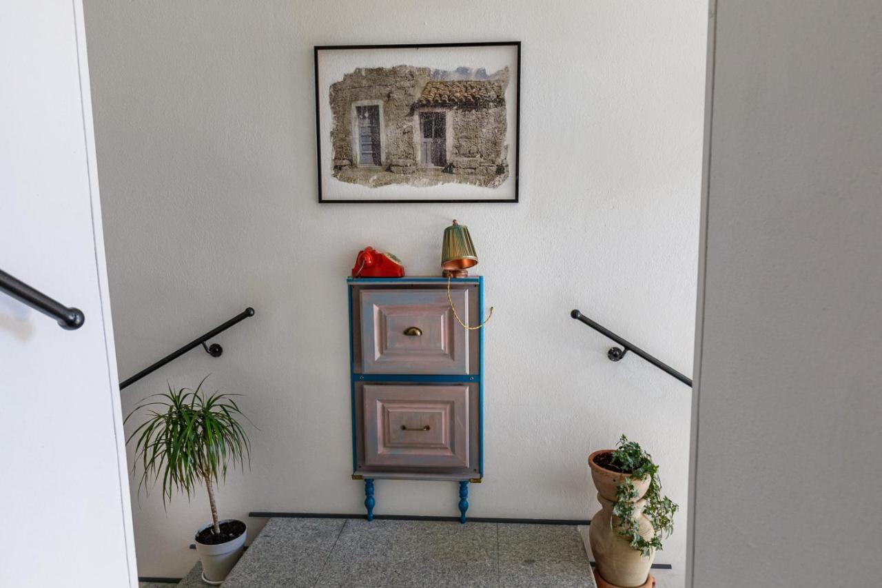 Hotel Domo Anna à Villasimius Extérieur photo