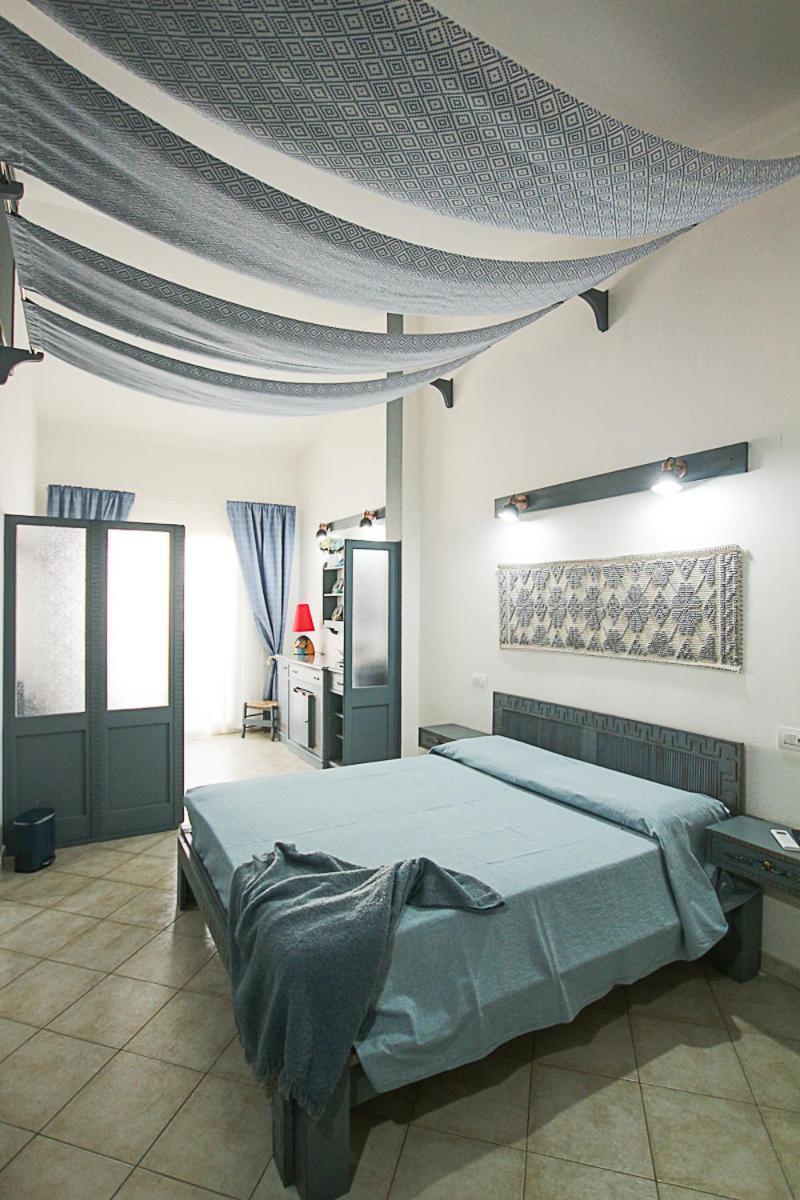 Hotel Domo Anna à Villasimius Extérieur photo