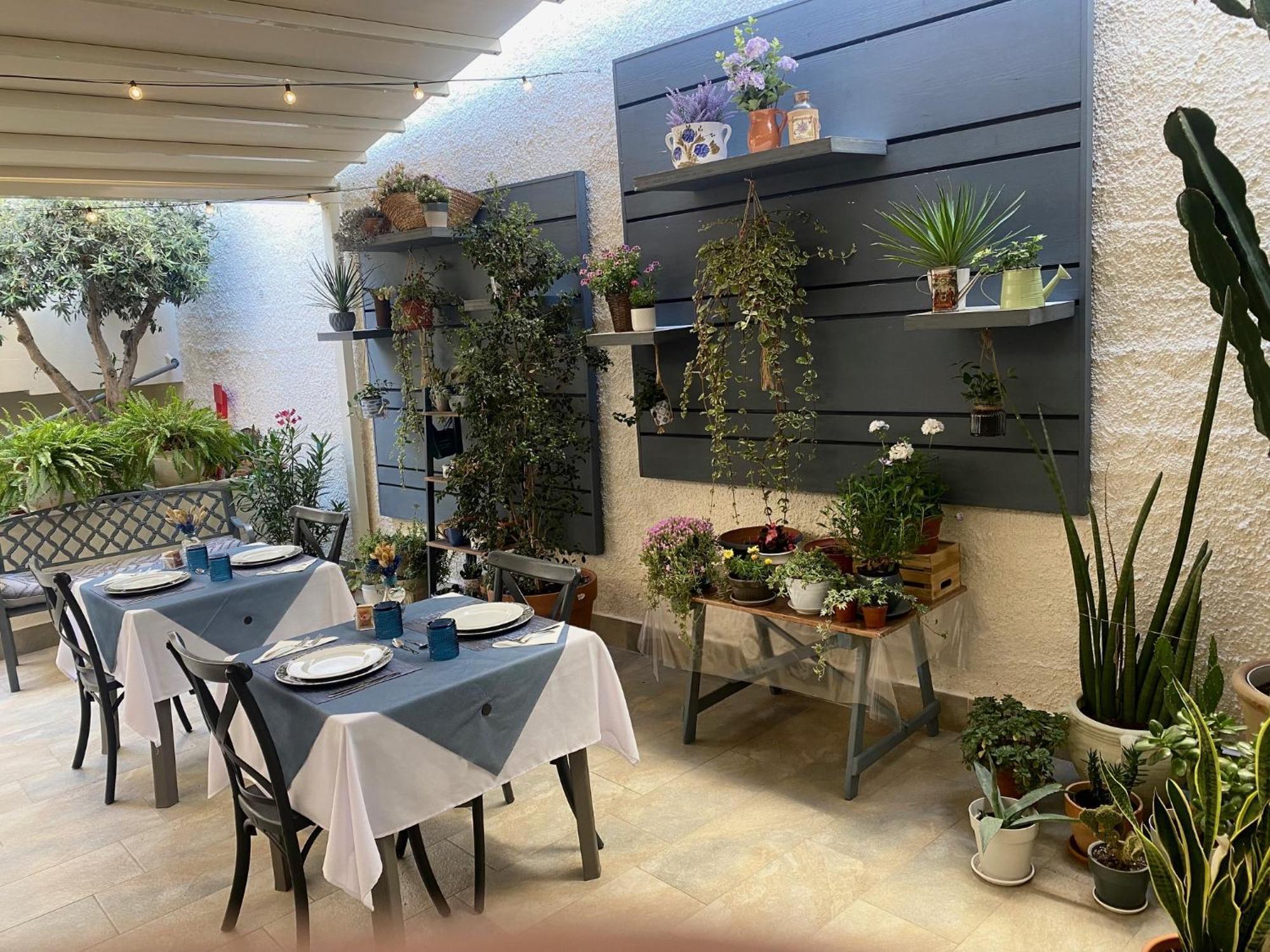 Hotel Domo Anna à Villasimius Extérieur photo